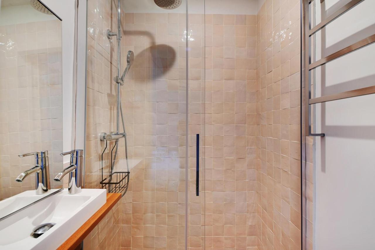 Chic Apartment -2Br-6P- Invalides ปารีส ภายนอก รูปภาพ